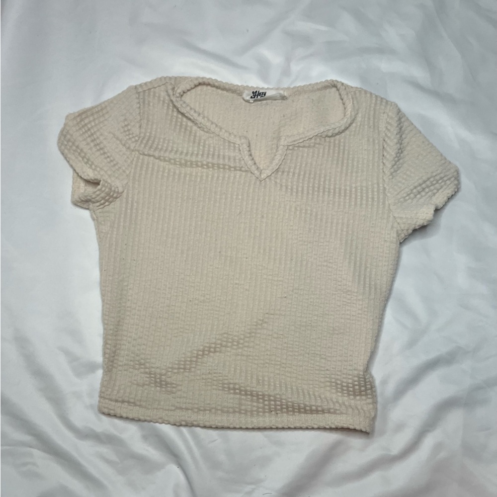 White ribbed cropped top
